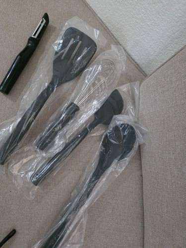 New kitchenaid black - new,
